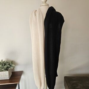 Shrugs - Set Of 2 Knit - Cream And Black With Cuffs Cozy Wrap